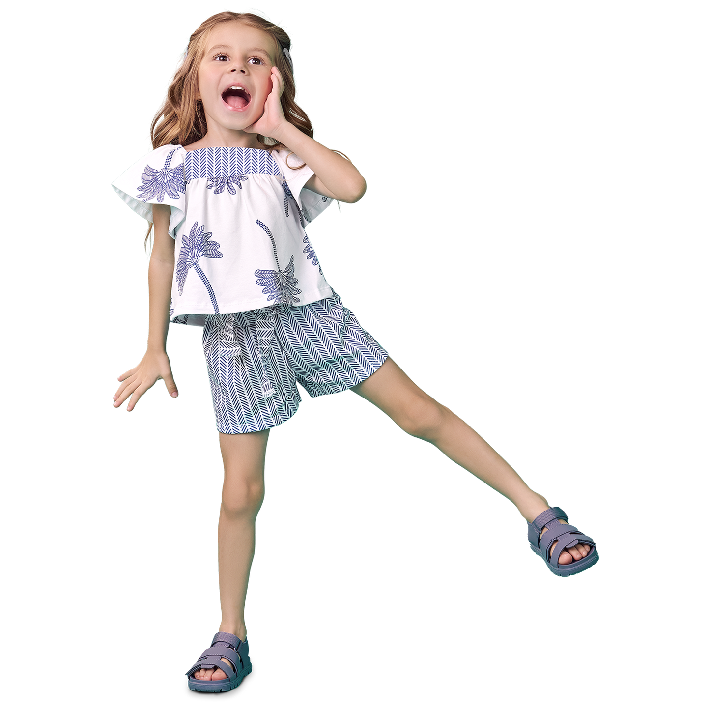 Conjunto polo blanco crop con flores con short - Igorperu